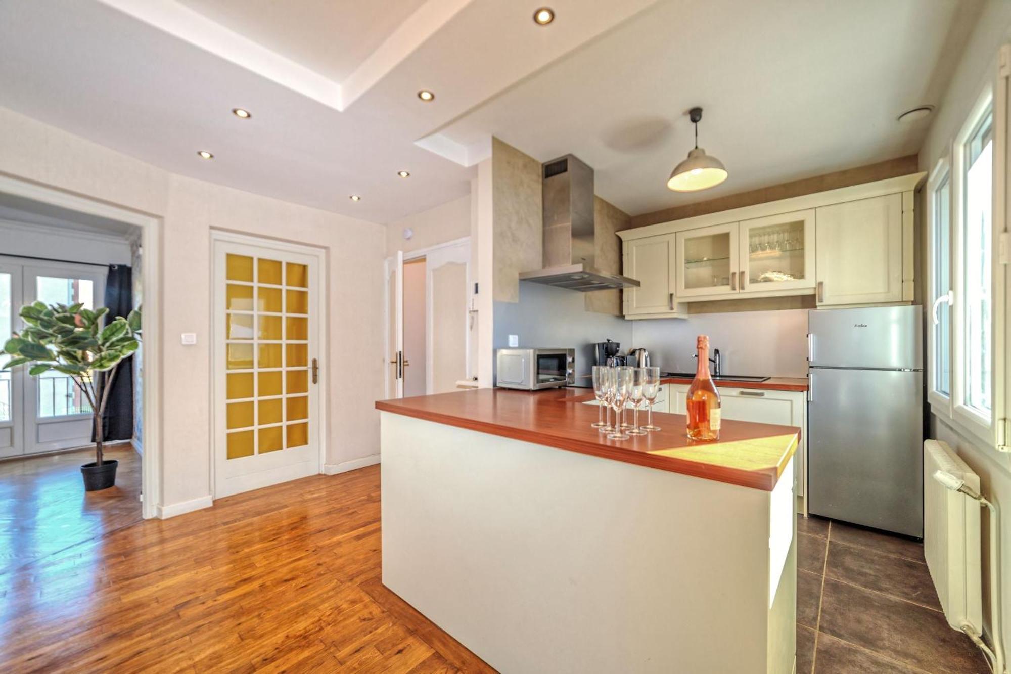 Maison 15 Couchages Idéale Pour En Groupe Clermont-Ferrand