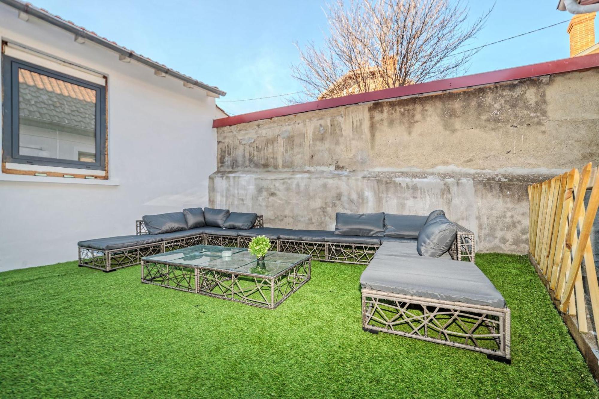 Hébergement de vacances Maison 15 Couchages Idéale Pour En Groupe *