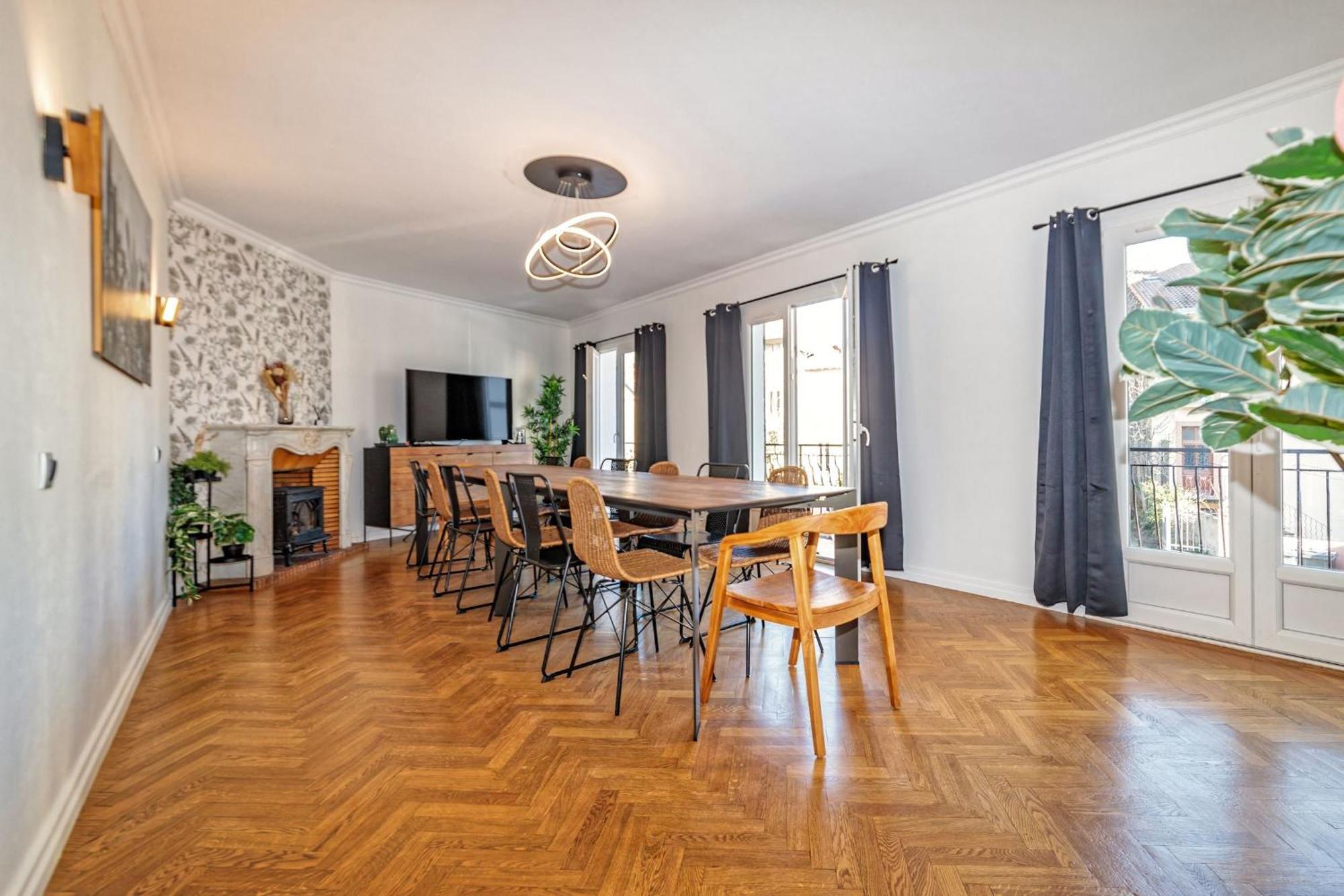 Maison 15 Couchages Idéale Pour En Groupe Hébergement de vacances *